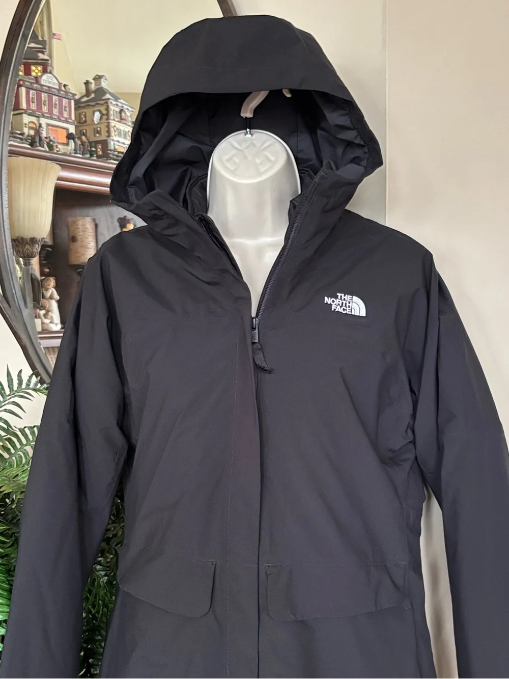 The North Face DryVent Mono Triclimate Parka 3-in-1 Black Shell Jacket w/ Liner